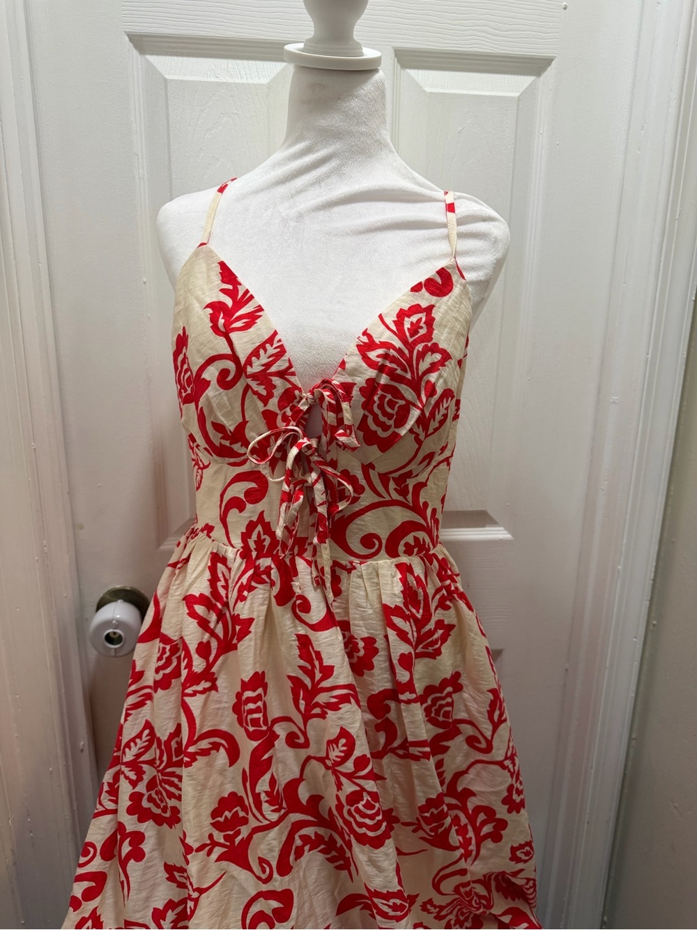 Aakaa Red Floral Shirred Cream Maxi Dress - Picture 2 of 5